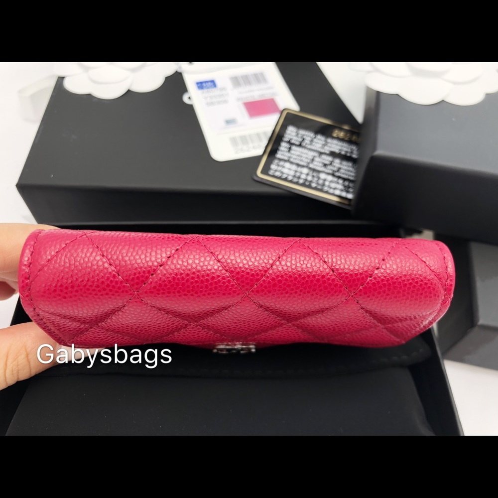 SOLD😭😭Chanel O case Flap Wallet Card Holder 18B Red - Picture 2 of 8